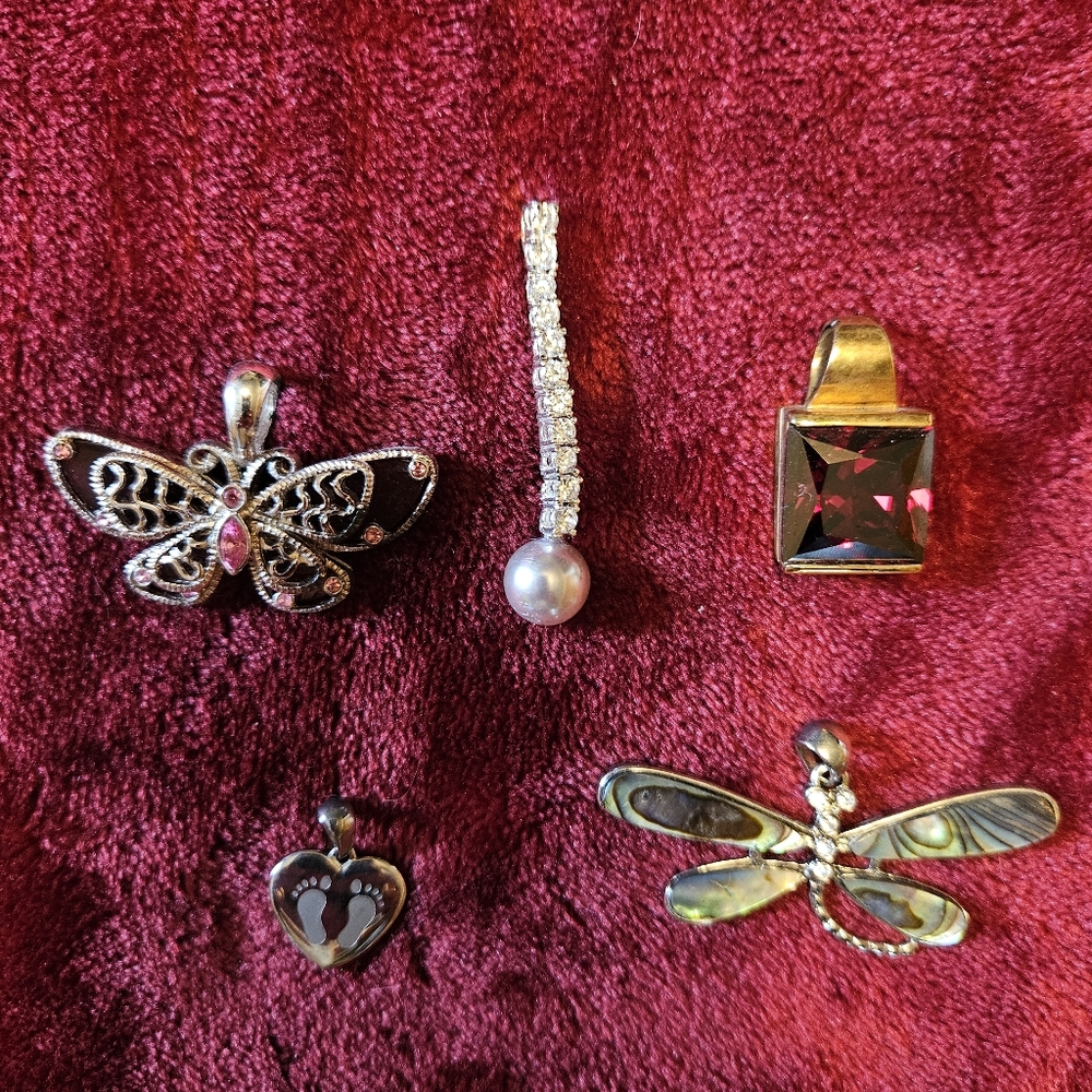 Lot of Pendants/Slides